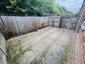 Photo 8- click for photo gallery